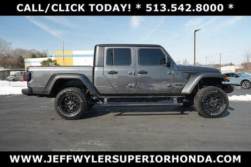 2025 Jeep Gladiator Willys