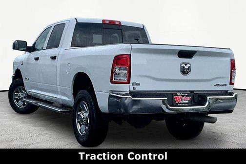 Bright White Clearcoat 2019 RAM 3500 Tradesman Crew Cab 4x4 6'4' Box