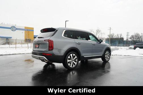 2022 Kia Telluride S