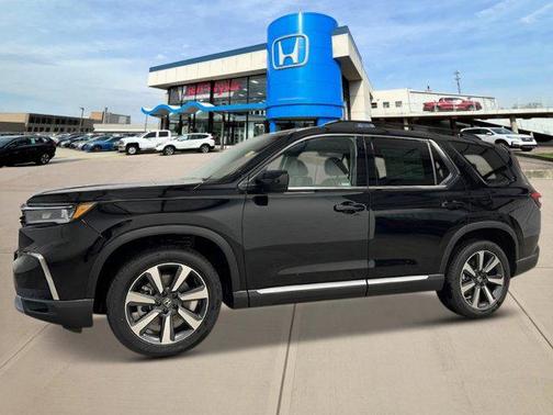 2025 Honda Pilot Touring 8-Passenger