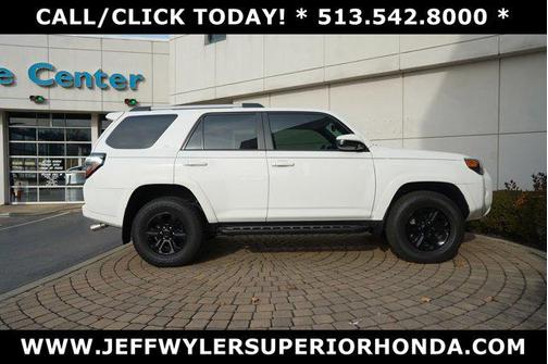 2023 Toyota 4Runner SR5