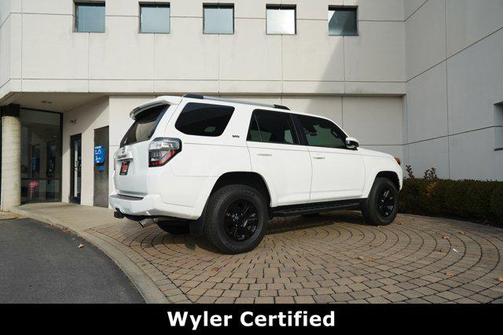 2023 Toyota 4Runner SR5
