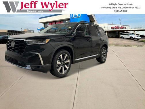 2025 Honda Pilot Touring 8-Passenger