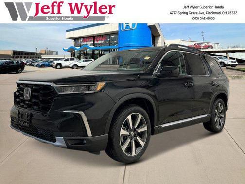 2025 Honda Pilot Touring 8-Passenger