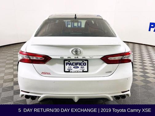 2019 Toyota Camry XSE