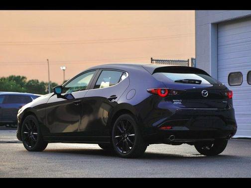 2025 Mazda Mazda3 FWD w/Select Package