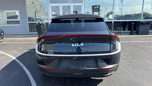 Gravity Blue 2022 Kia EV6 Light