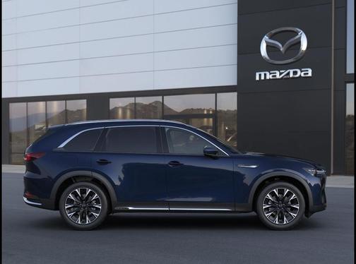 2026 Mazda CX-90 Premium Plus