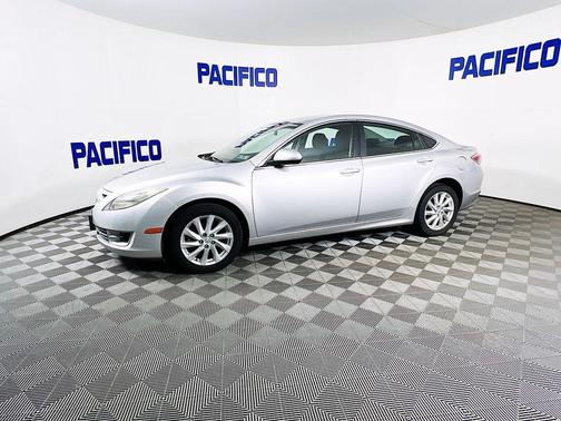 2013 Mazda Mazda6 i Touring