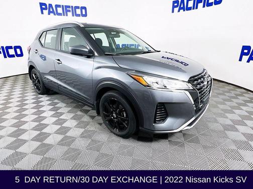 2022 Nissan Kicks SV