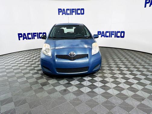 2011 Toyota Yaris Base