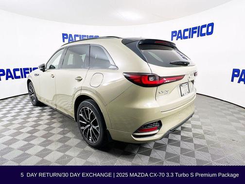 2025 Mazda CX-70 CX-70