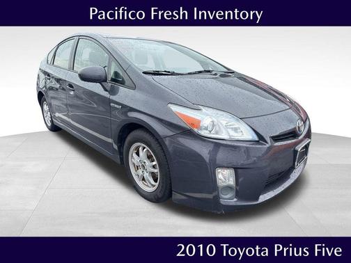 2010 Toyota Prius I