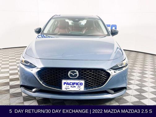 2022 Mazda Mazda3 Carbon Edition