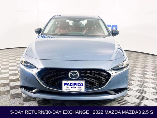 2022 Mazda Mazda3 Carbon Edition