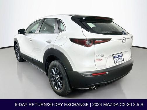Snowflake White Pearl 2024 Mazda CX-30 2.5 S