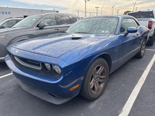 2010 Dodge Challenger SE