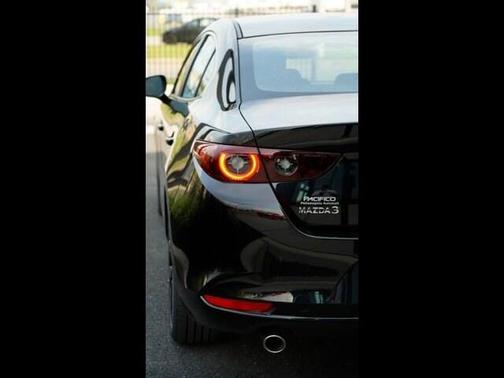 2025 Mazda Mazda3 FWD w/Select Package