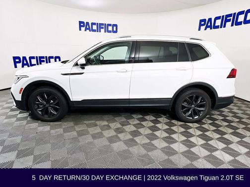 Pure White 2022 Volkswagen Tiguan 2.0T SE