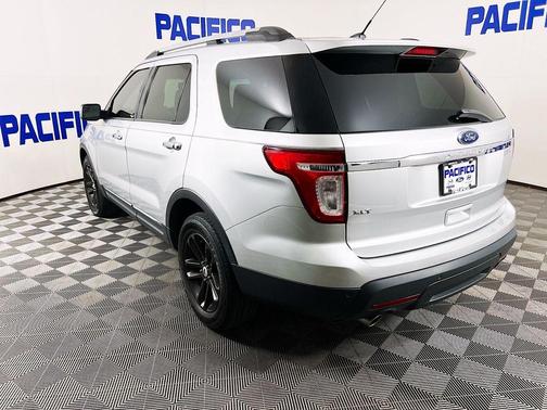 Ingot Silver 2012 Ford Explorer XLT
