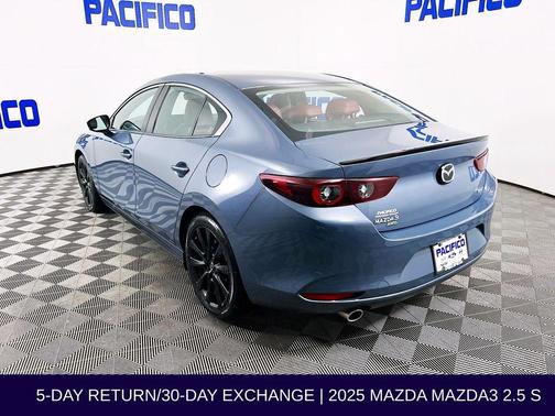 2025 Mazda Mazda3 2.5 S Carbon Edition