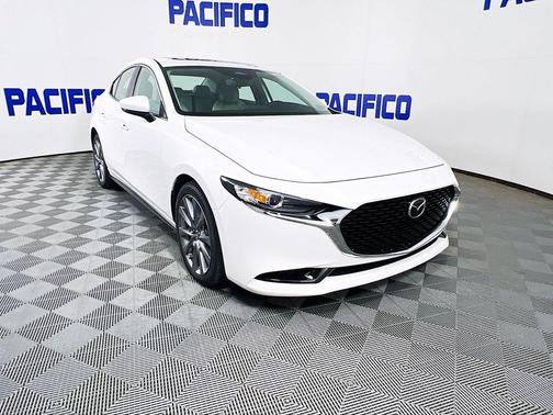2024 Mazda Mazda3 FWD w/Preferred Package