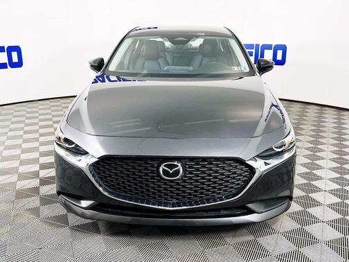 Machine Gray Metallic 2025 Mazda Mazda3 FWD w/Select Package