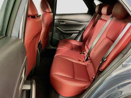 Polymetal Gray Metallic 2026 Mazda CX-30 CE