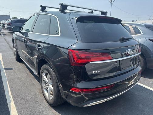 2023 Audi Q5 40 Premium