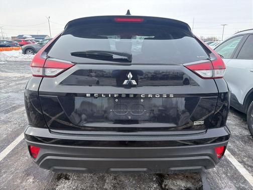 2024 Mitsubishi Eclipse Cross LE