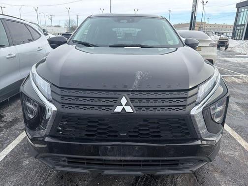 2024 Mitsubishi Eclipse Cross LE