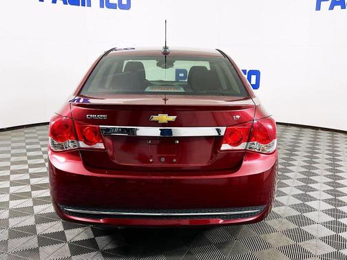 Siren Red Tintcoat 2015 Chevrolet Cruze 1LT