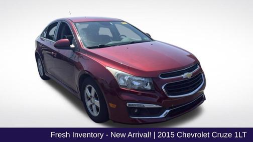 Siren Red Tintcoat 2015 Chevrolet Cruze 1LT