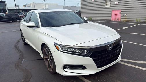 White 2019 Honda Accord Sport 2.0T