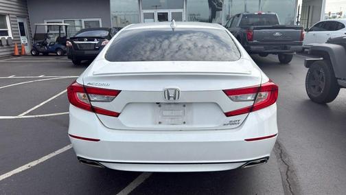 White 2019 Honda Accord Sport 2.0T