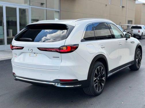 2025 Mazda CX-90 PHEV Premium Plus Package
