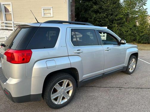 2011 GMC Terrain SLE-2