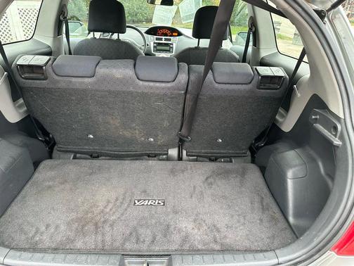 2010 Toyota Yaris Base