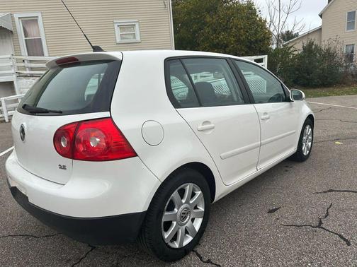 2009 Volkswagen Rabbit Base