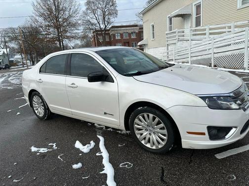 2010 Ford Fusion Hybrid Base