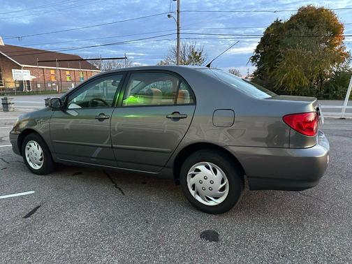 2007 Toyota Corolla LE