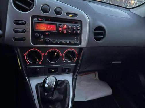 2005 Pontiac Vibe GT
