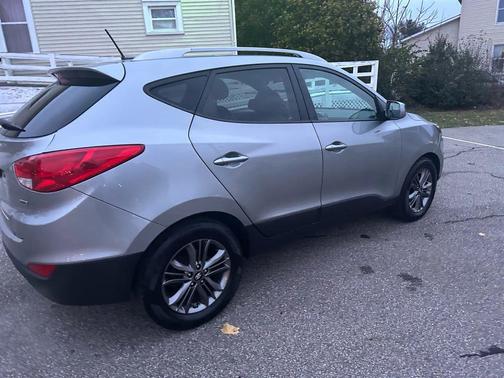 2014 Hyundai TUCSON SE