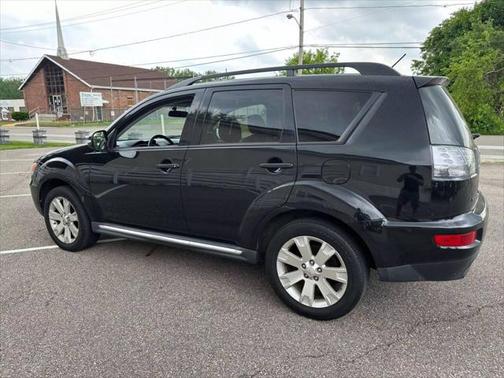 2011 Mitsubishi Outlander SE