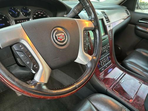 2007 Cadillac Escalade Sport