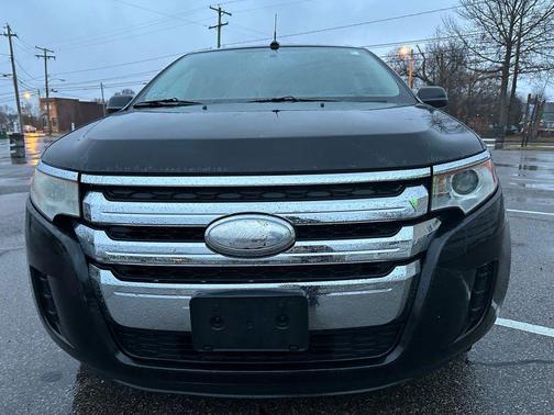 2011 Ford Edge SE