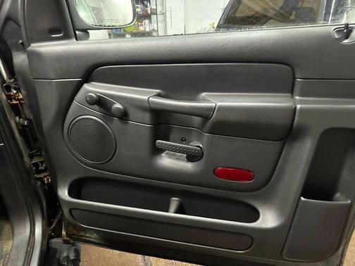 2005 Dodge Ram 1500 ST