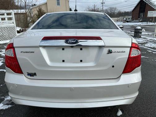 2010 Ford Fusion Hybrid Base