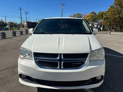 2011 Dodge Grand Caravan Crew