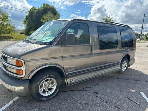 1999 Chevrolet Express 1500 Base